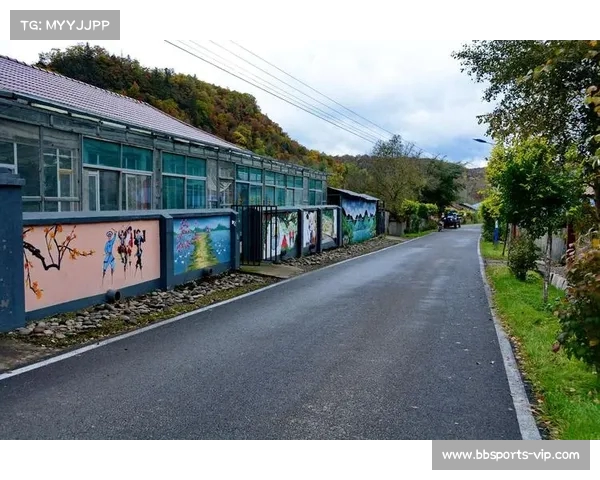 《笑喷!德君游抚顺南天门不敢走玻璃栈道,妻子幽默回应:长得高才恐高》 《笑喷!德君游抚顺南天门不敢走玻璃栈道,妻子幽默回应:长得高才恐高》