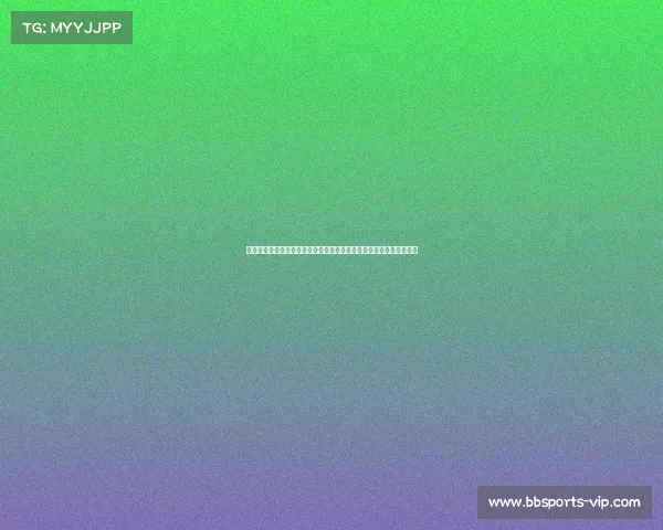 老将霍福德赛季最后时刻仍坚守幕后角色，替补席上鼓励队友专注比赛